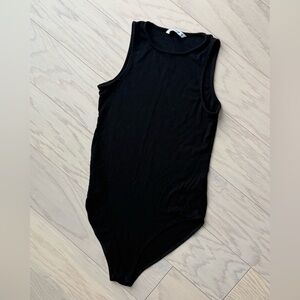 Mangopop Classic Black Sleeveless Bodysuit